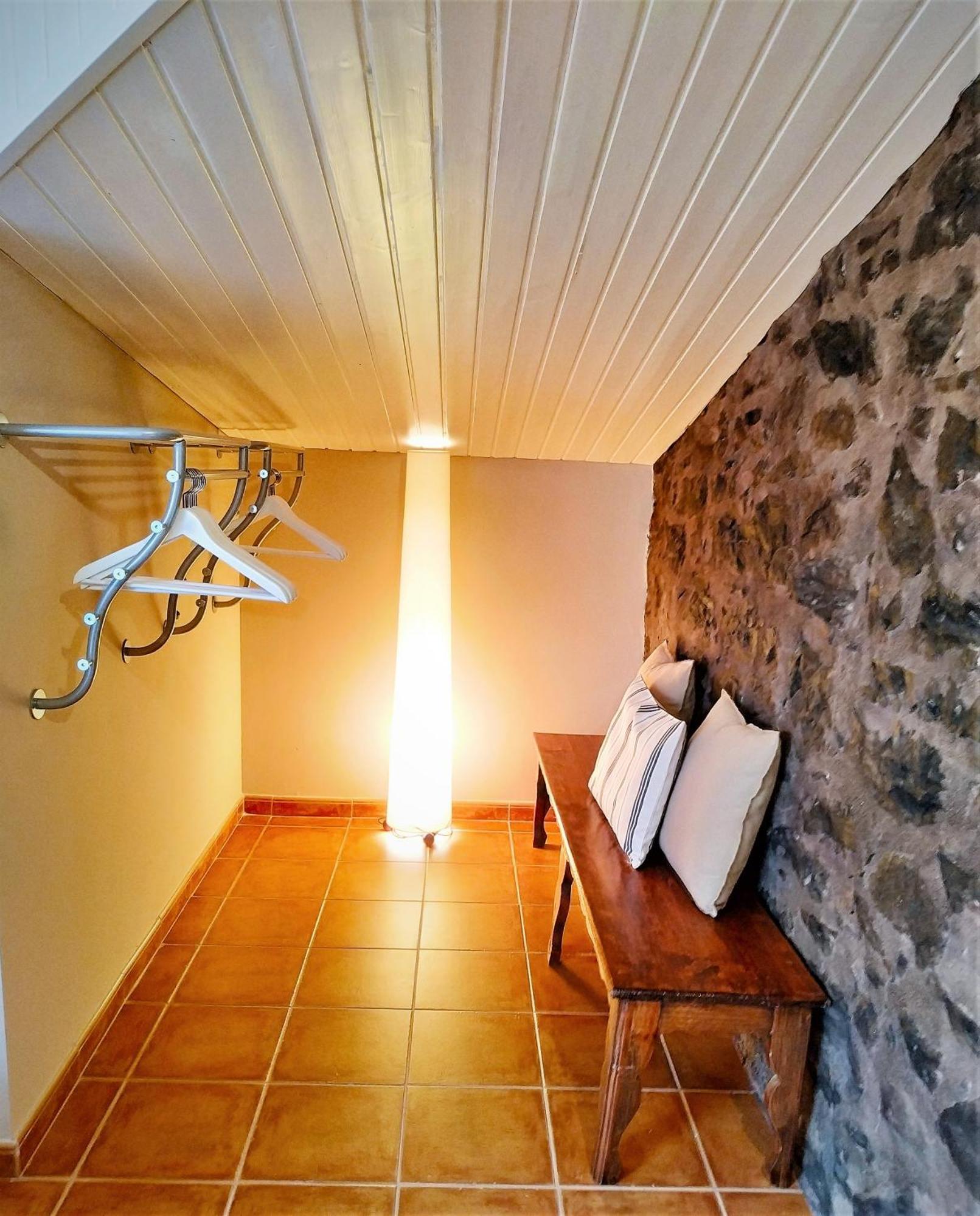Hotel Rural Curia El Castellar Buitenkant foto